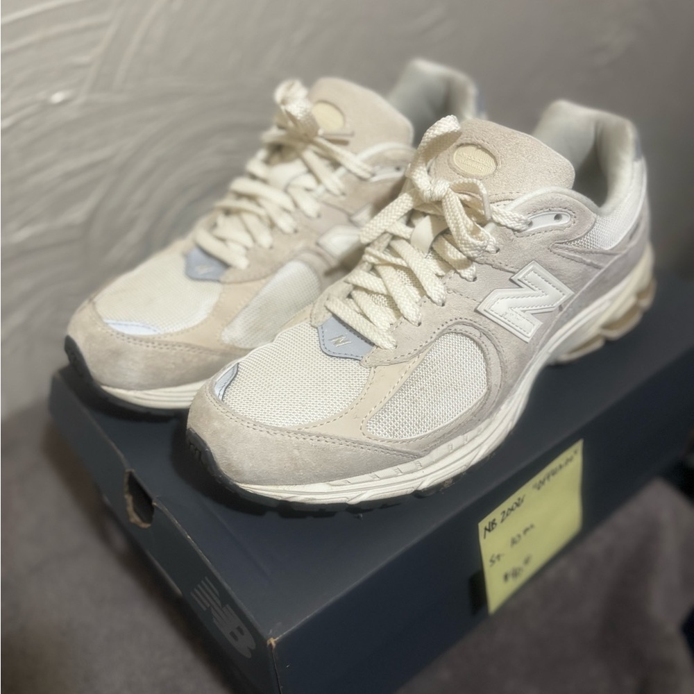 New Balance Women's Beige and White Sneakers